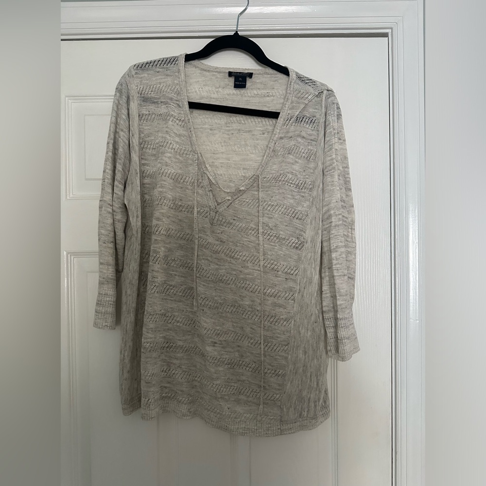 Lucky brand lightweight knit top size xl light gray